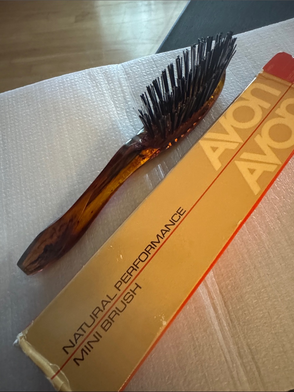 Avon Mini Hair Brush in Amber and Black